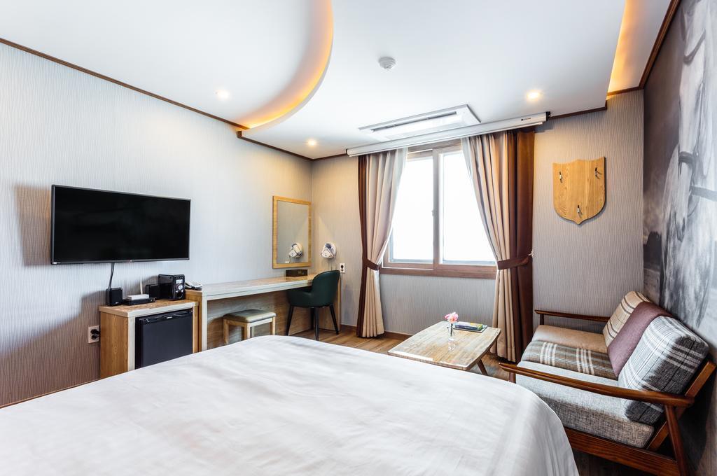 Rex Hotel Seogwipo Exterior foto